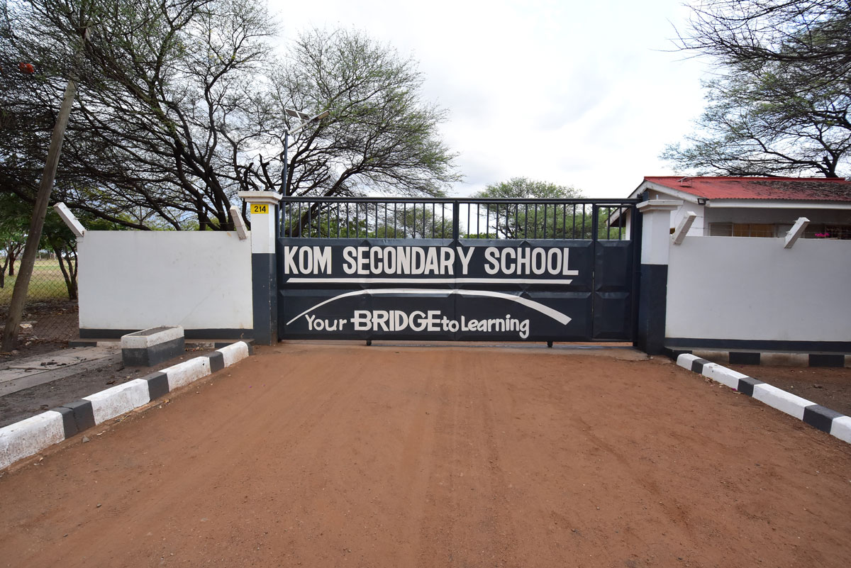 KOM SChools