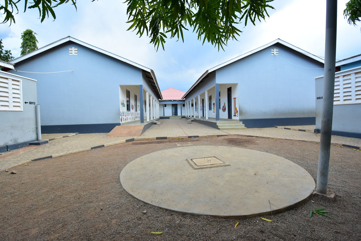 KOM SChools